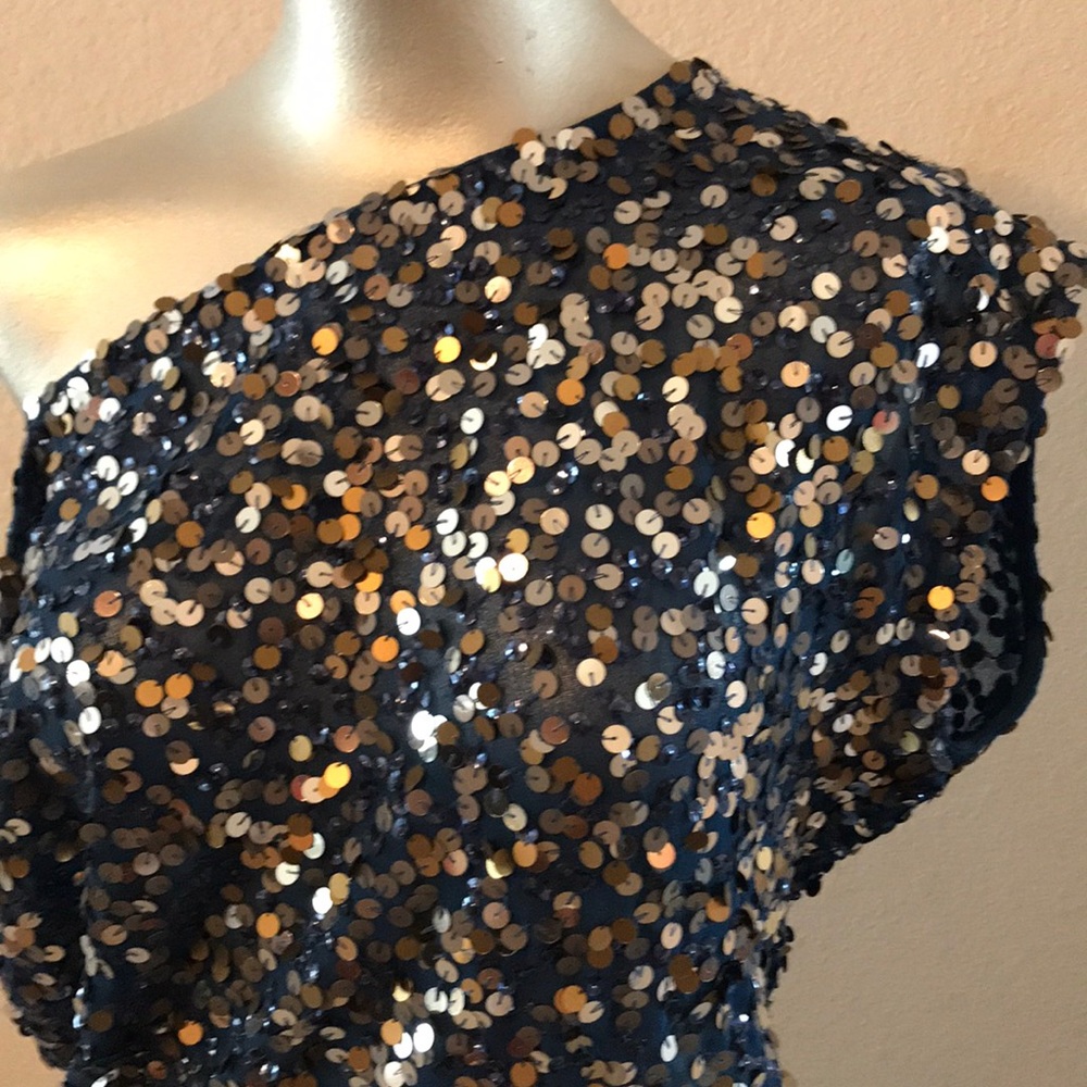 Sequin Top - Picture 3 of 3